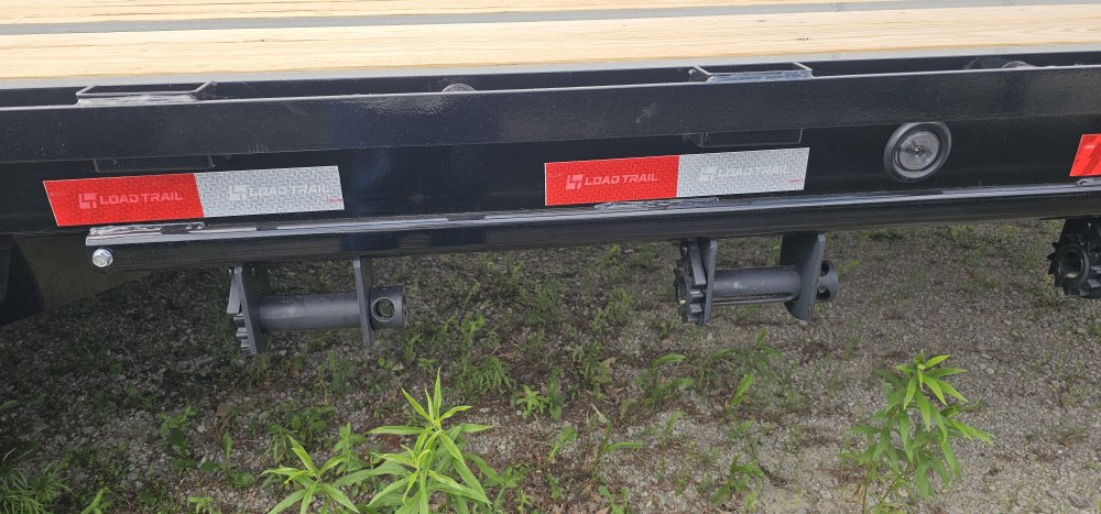 102"x25' Load Trail Equipment Trailers