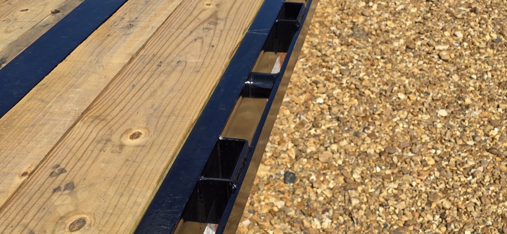 102"x25' Load Trail Gooseneck Flatbed