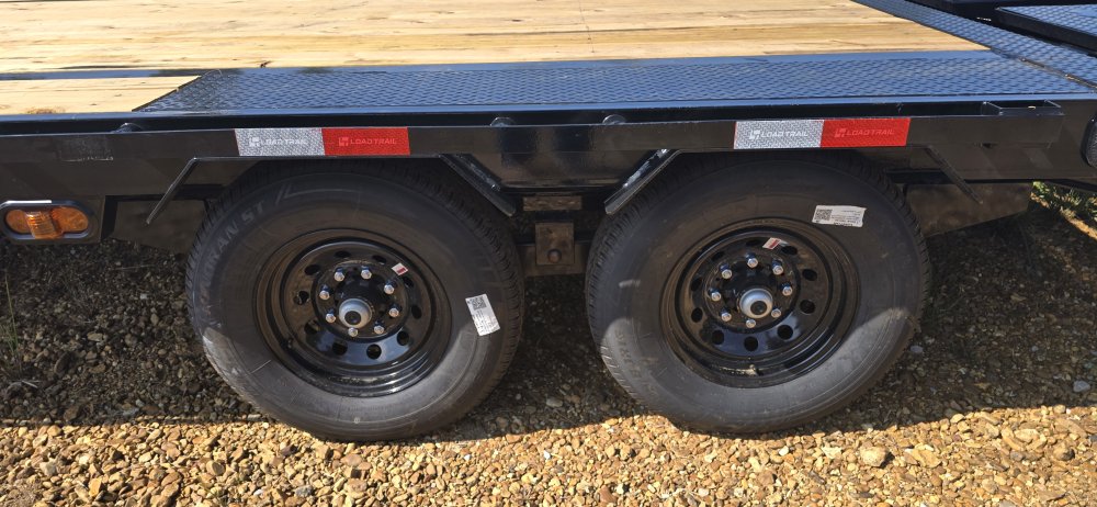 102"x25' Load Trail Gooseneck Flatbed