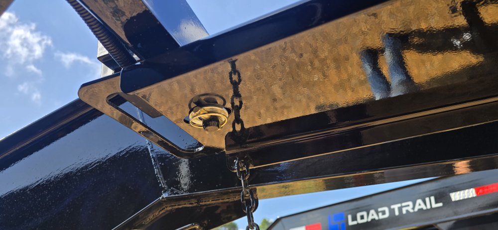102"x30' Load Trail Gooseneck Flatbed