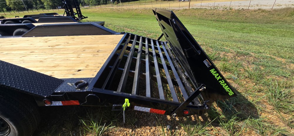 102"x22' Load Trail Equipment Trailers