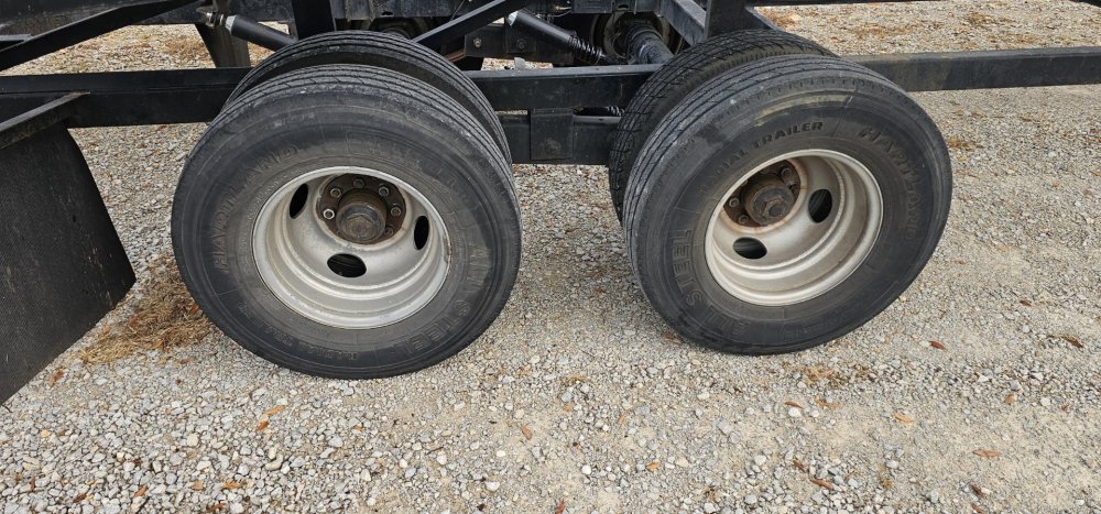 102"x52' Kaufman Car Hauler