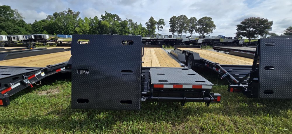 83"x24' Hillcrest Equipment Trailer 16k W/ Mega ramps
