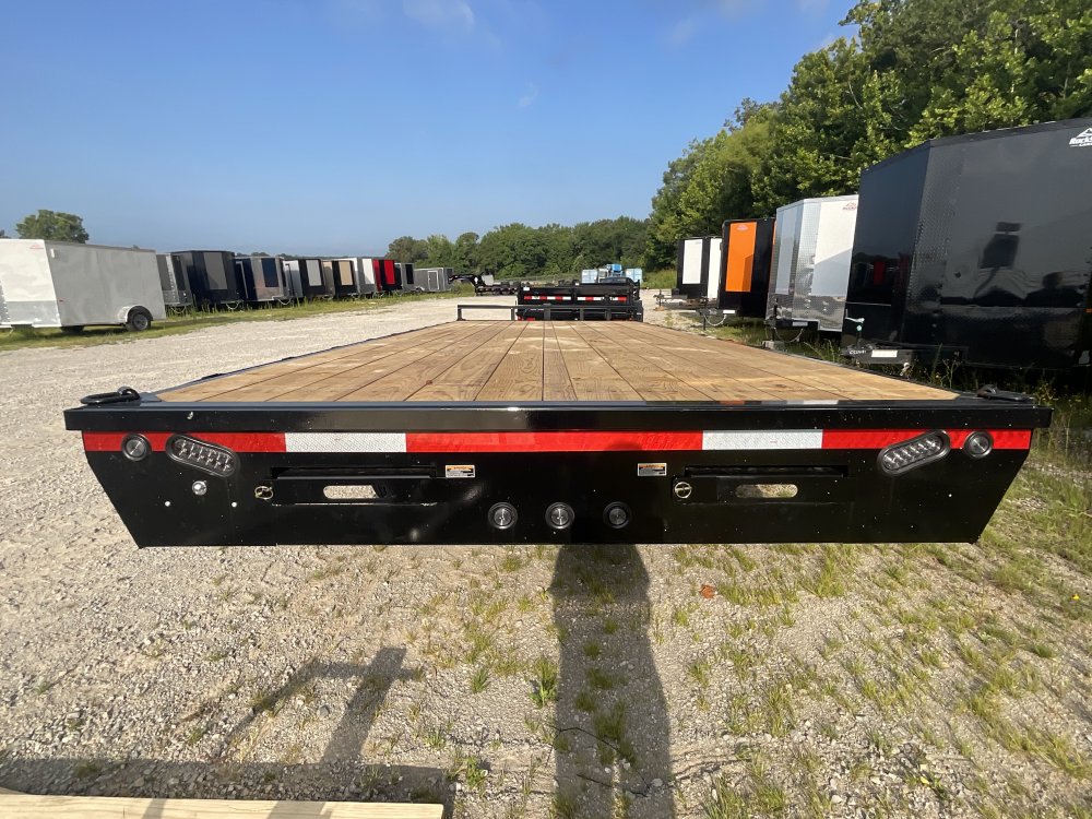 8' 5"x20' Load Trail Equipment Trailers