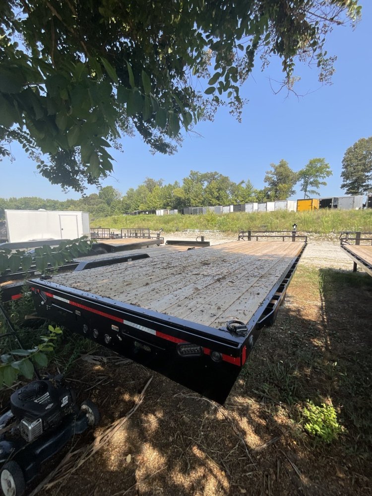 102"x24' Load Trail Equipment Trailers