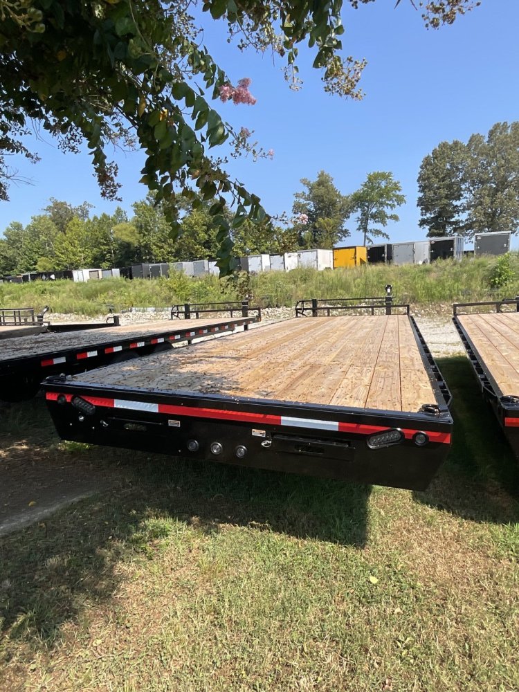102"x24' Load Trail Equipment Trailers