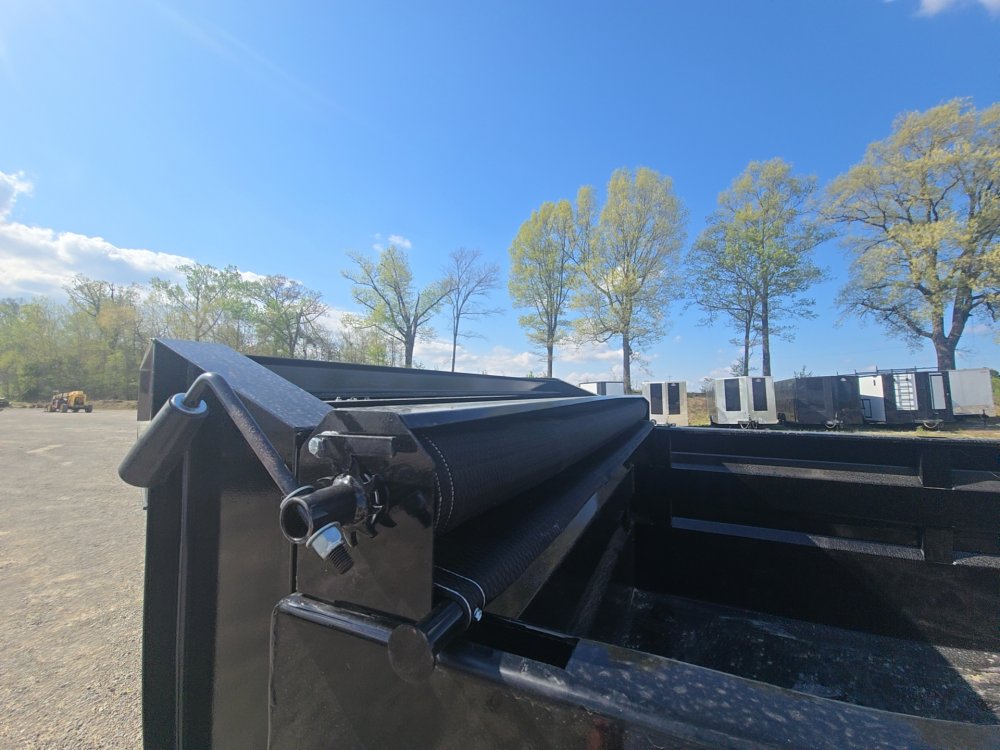 83" x 14' Load Trail Tandem Axle Gooseneck Low-Pro Dump