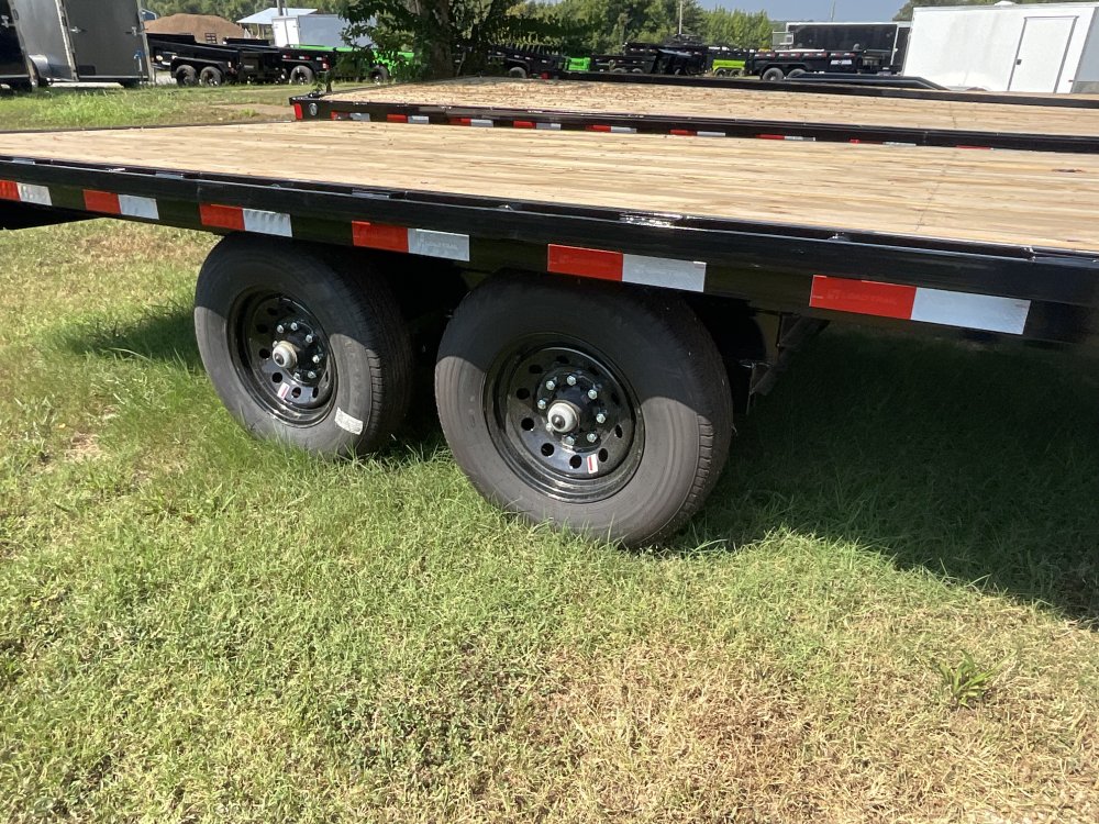 102"x20' Load Trail Equipment Trailers