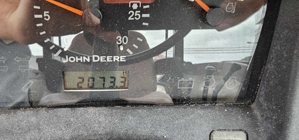 John Deere 5055e Tractor 2073.3 HR