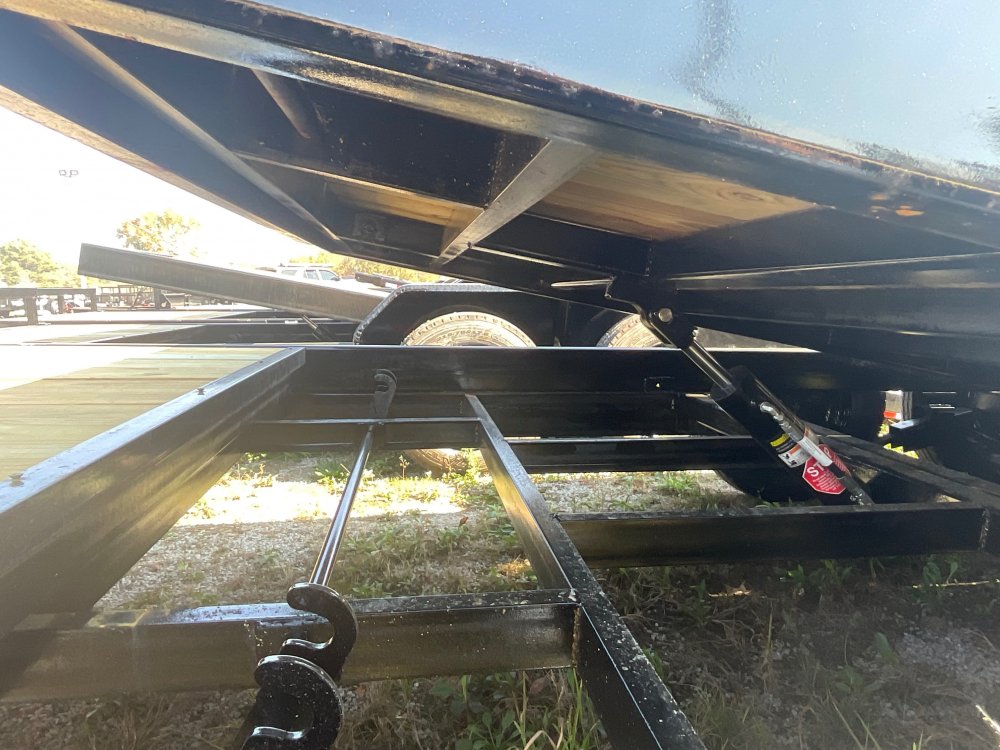 83"x22' Caliber Tilt Trailers