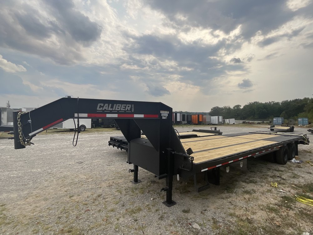 102" x 30' Caliber Gooseneck 24k