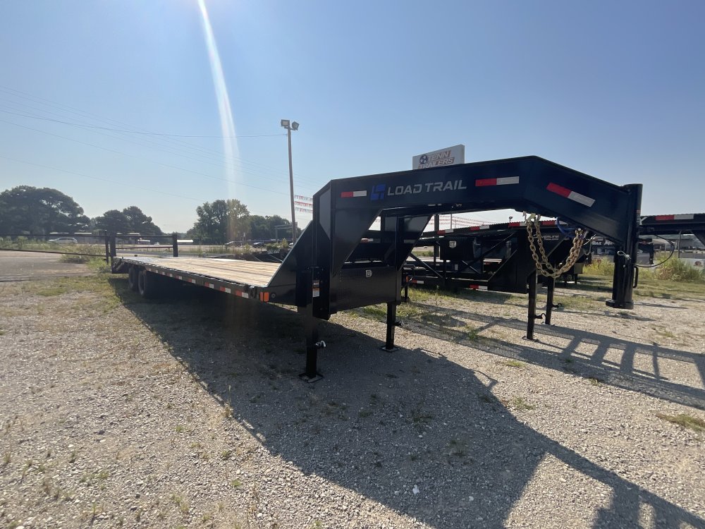 102"x32' Load Trail Gooseneck Flatbed 22k