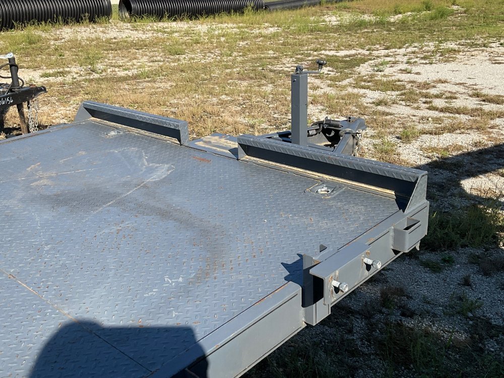 83"x24' Blazer Trailers Car Hauler
