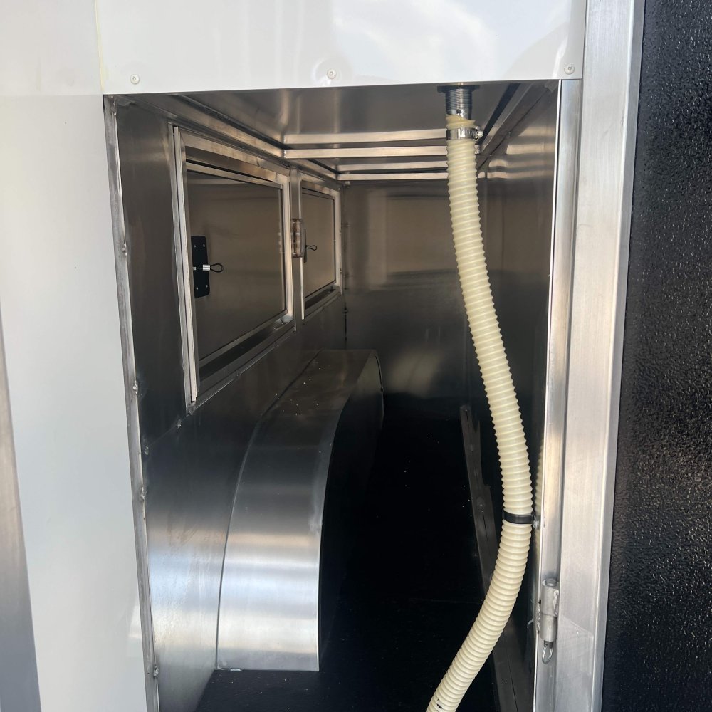 8'x36' Bison Trailers Enclosed