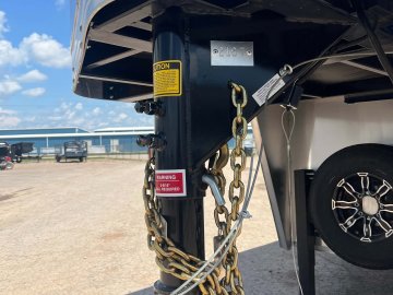 8'x36' Bison Trailers Enclosed