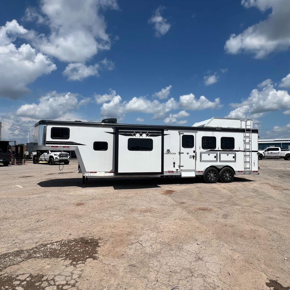 8'x36' Bison Trailers Enclosed