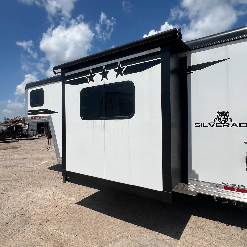8'x36' Bison Trailers Enclosed