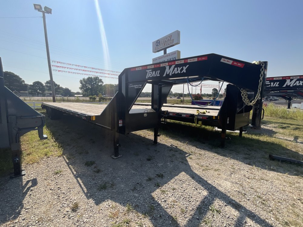102"x40' TRAIL MAXX Gooseneck Flatbed
