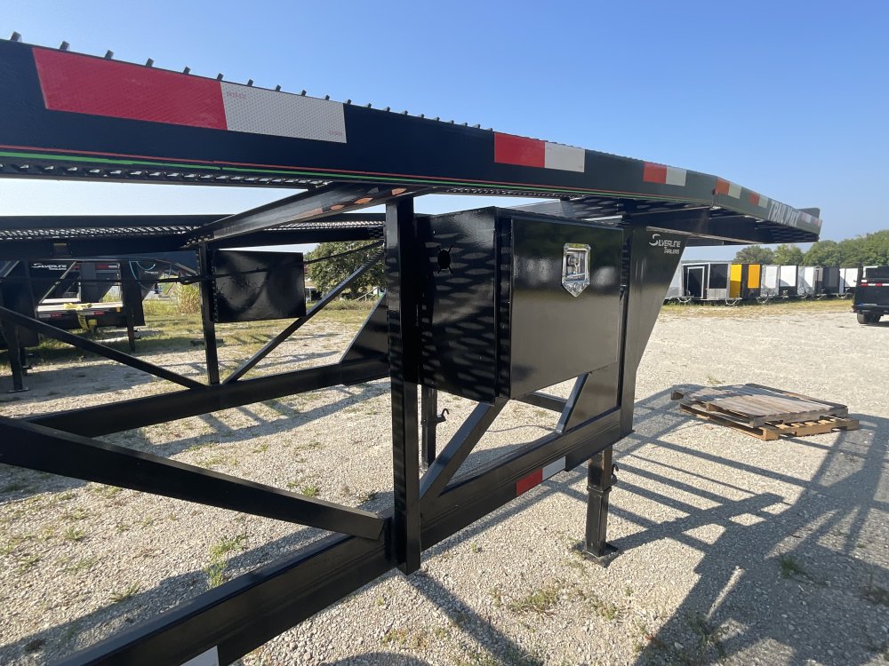 102"x52' TRAIL MAXX Gooseneck Wedge Trailer
