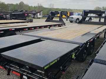 102"x25' Load Trail Gooseneck Flatbed
