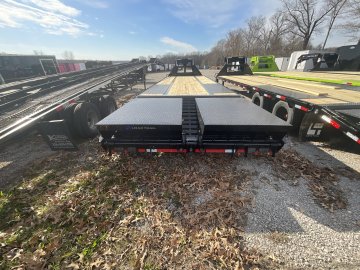 102"x30' Load Trail Gooseneck Flatbed