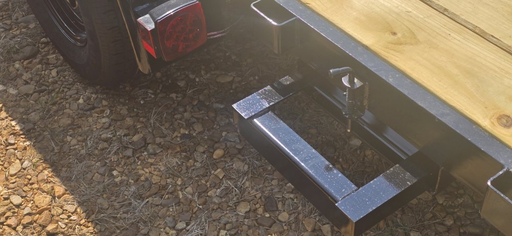 6' 10"x20' L&O Manufacturing LLC Car Hauler