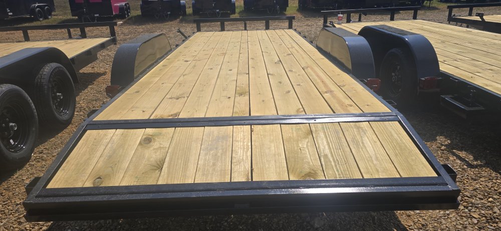 6' 10"x20' L&O Manufacturing LLC Car Hauler