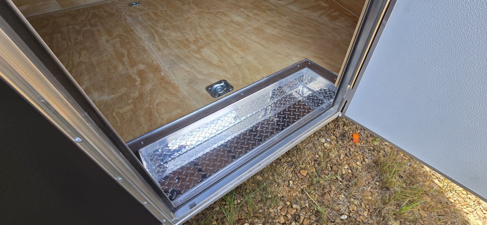 8.5'x20' Rock Solid Cargo Enclosed