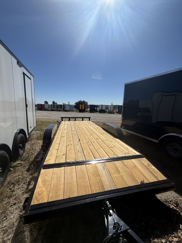 6' 10"x20' L&O Manufacturing LLC Car Hauler