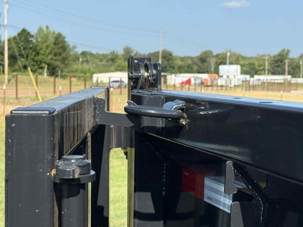 83"x16' Hillcrest Trailers Dump Trailers WITH 40" SIDES
