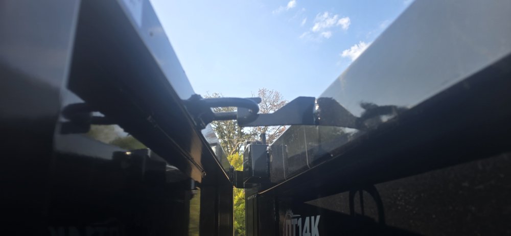 83"x16' Caliber Dump Trailers