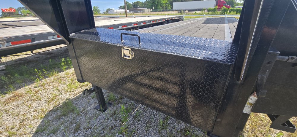 102"x40' Delco Trailers Gooseneck Flatbed