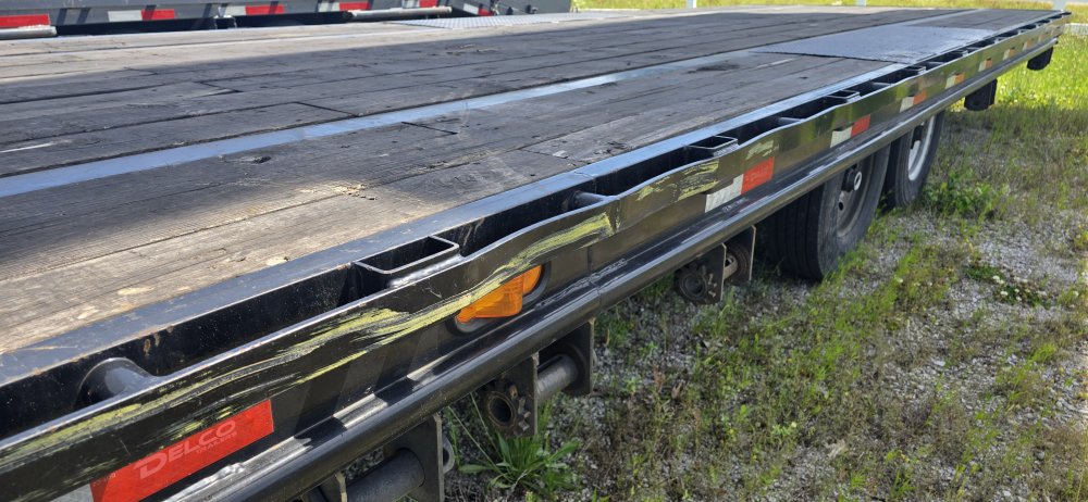 102"x40' Delco Trailers Gooseneck Flatbed