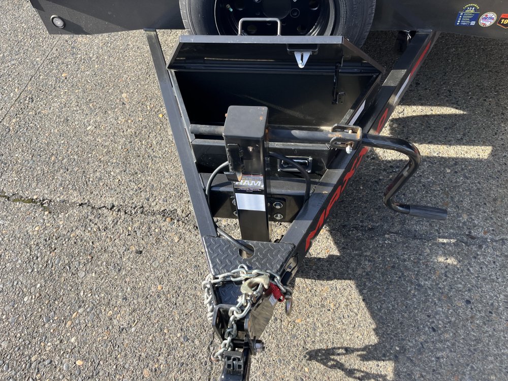 2024 24' x7' Maxx-D G8X 8" GRAVITY EQUIPMENT TILT TRAILER 17.5K