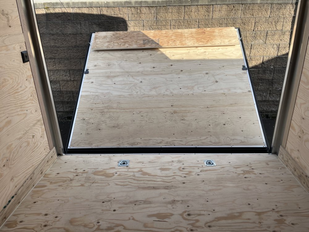 2026 20' x8' Continental Cargo Tailwind Series Enclosed Cargo Trailer 10K