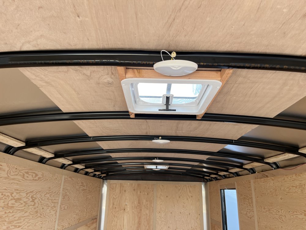 2026 20' x8' Continental Cargo Tailwind Series Enclosed Cargo Trailer 10K