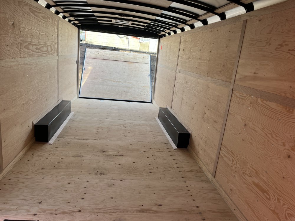 2026 24' x8' Continental Cargo Tailwind Series Enclosed Cargo Trailer 10K