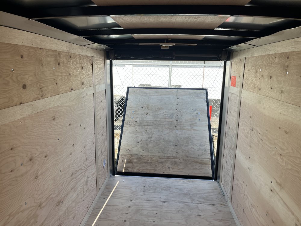 2026 10' x5' Continental Cargo VHW V-Series Wedge 2.9K