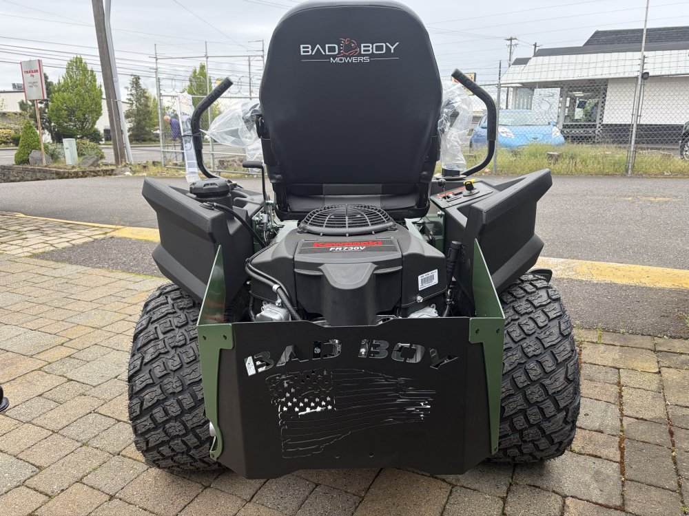 2026 ZT ELITE 60" Kawasaki 726cc, 24 hp FR730 Zero Turn Mower Side Discharge