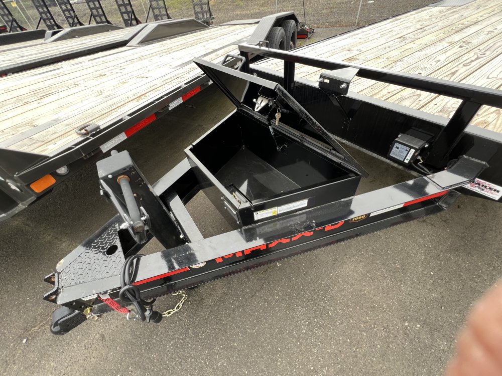 2025 24' x8' 6" MAXX-D DOX - 8INCH 10 LB I-BEAM DECKOVER TRAILER 14K