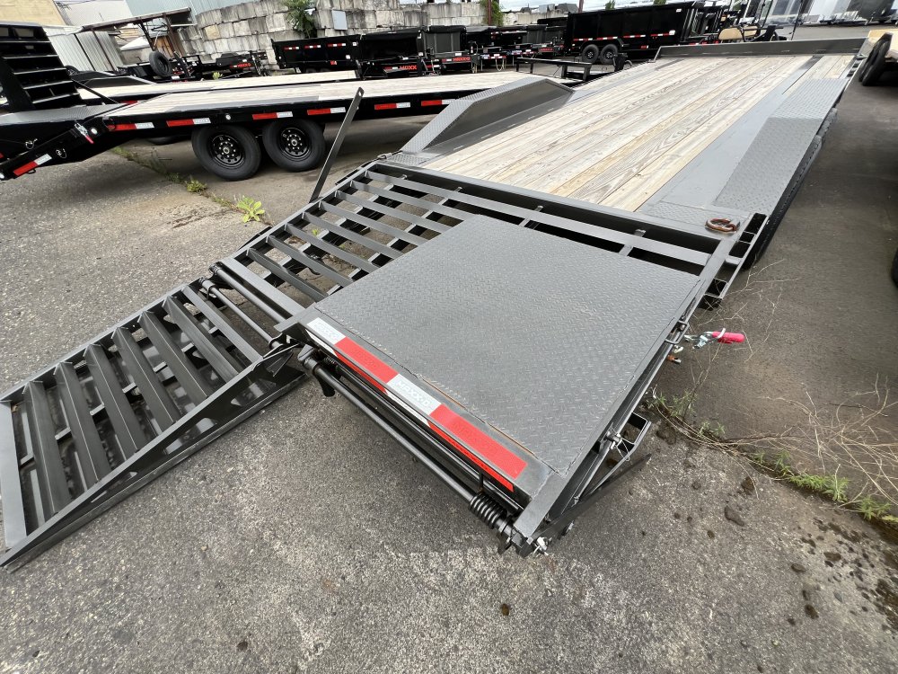 2025 24' x8' 6" MAXX-D H9X: Heavy-Duty Equipment Trailer 22K
