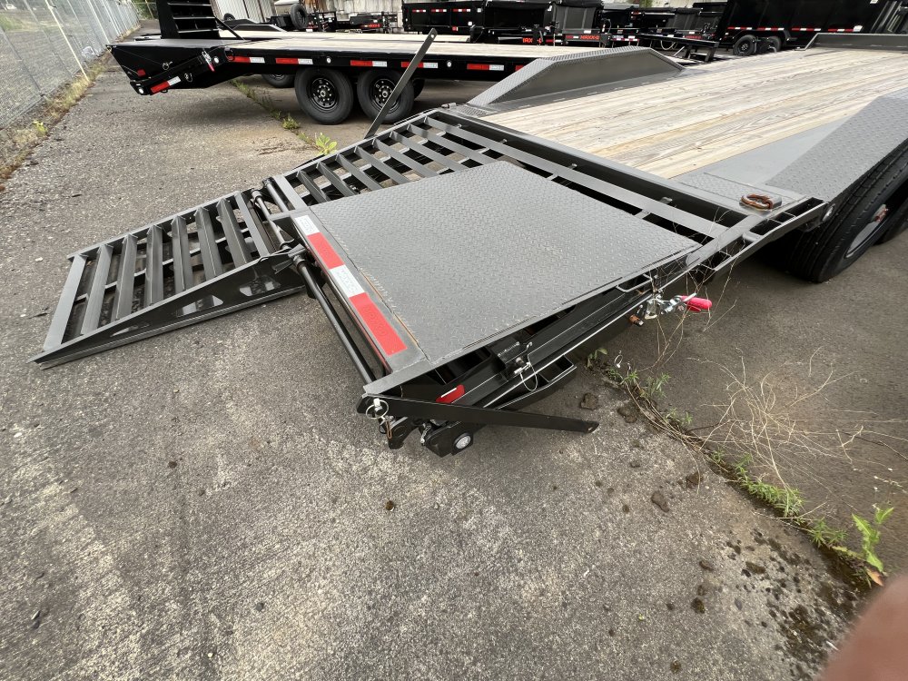 2025 24' x8' 6" MAXX-D H9X: Heavy-Duty Equipment Trailer 22K