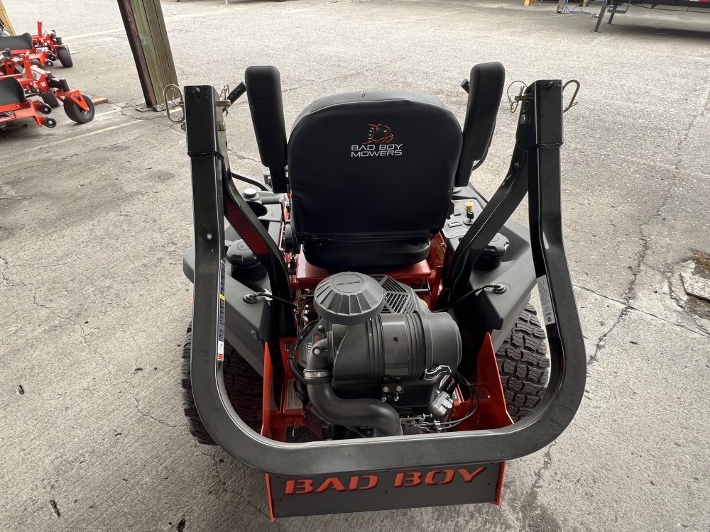 2025 Bad Boy MAVERICK HD 60" Kawasaki 726cc, 23.5 hp FX730 Lawn Mower