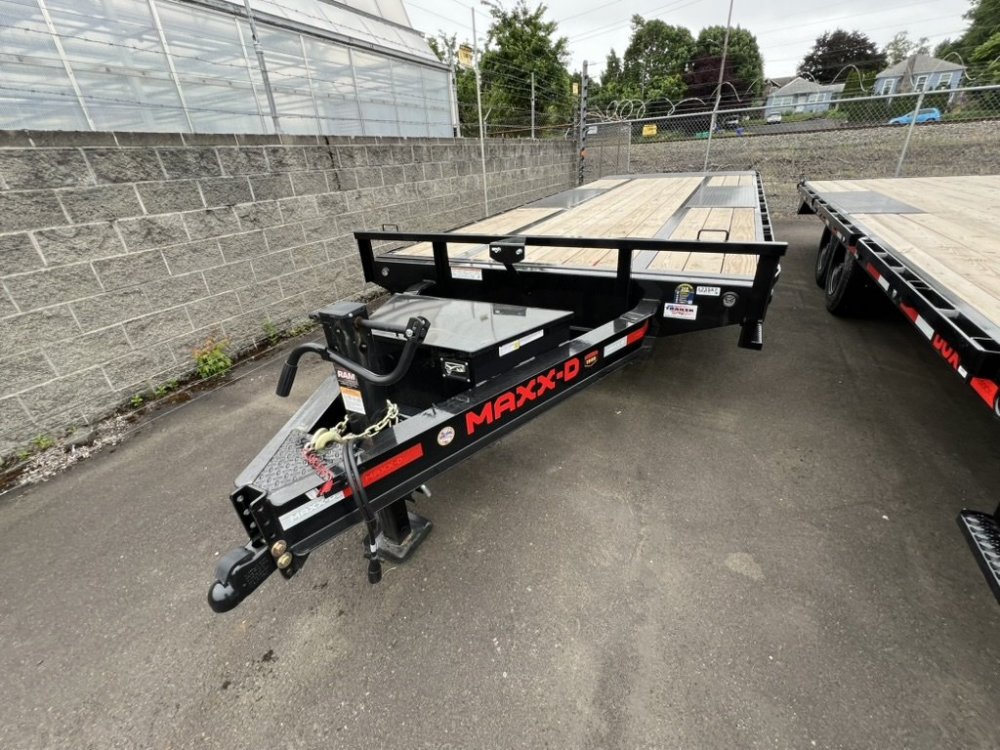2025 22' x MAXX-D TOX - 8 INCH 10LB I-BEAM POWER TILT DECKOVER 14K
