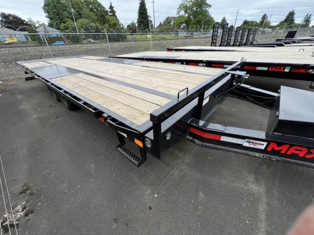2025 22' x MAXX-D TOX - 8 INCH 10LB I-BEAM POWER TILT DECKOVER 14K