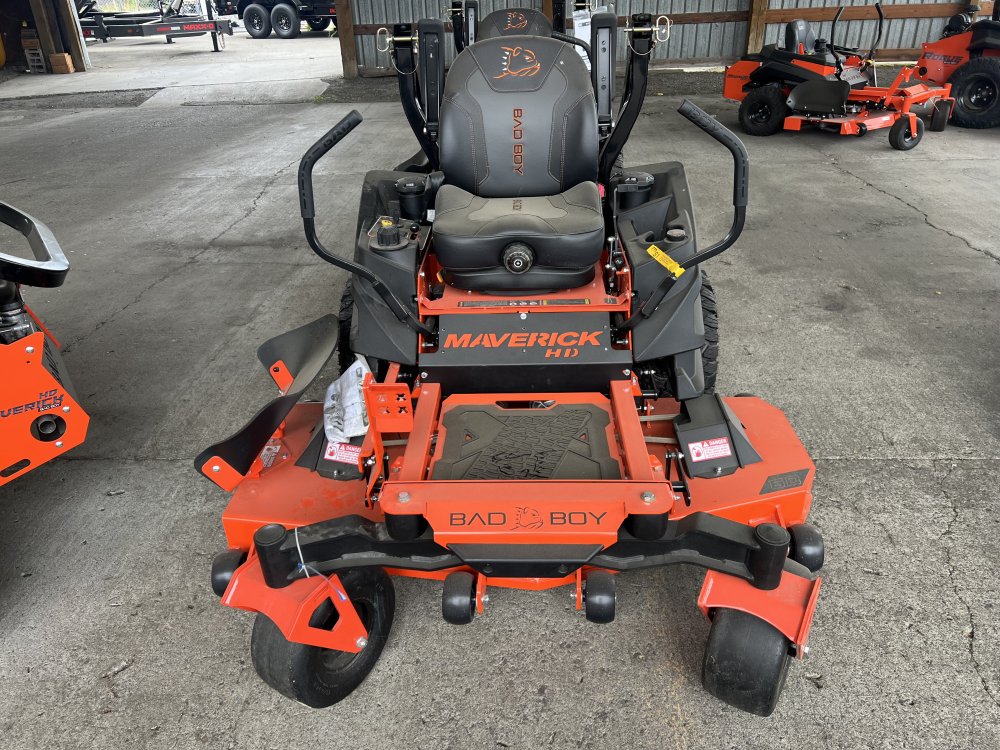 2025 Bad Boy MAVERICK HD 60" Kawasaki 726cc, 23.5 hp FX730 Lawn Mower