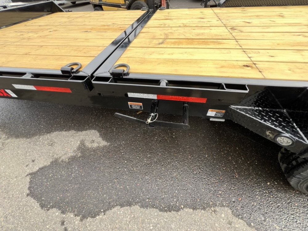 2026 22' x7' Maxx-D G8X 8" GRAVITY EQUIPMENT TILT TRAILER 16K