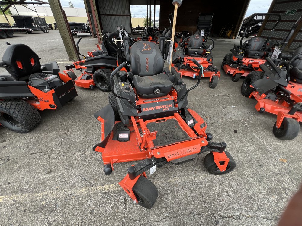 2025 Bad Boy MAVERICK HD 60" Kawasaki 726cc, 23.5 hp FX730 Lawn Mower