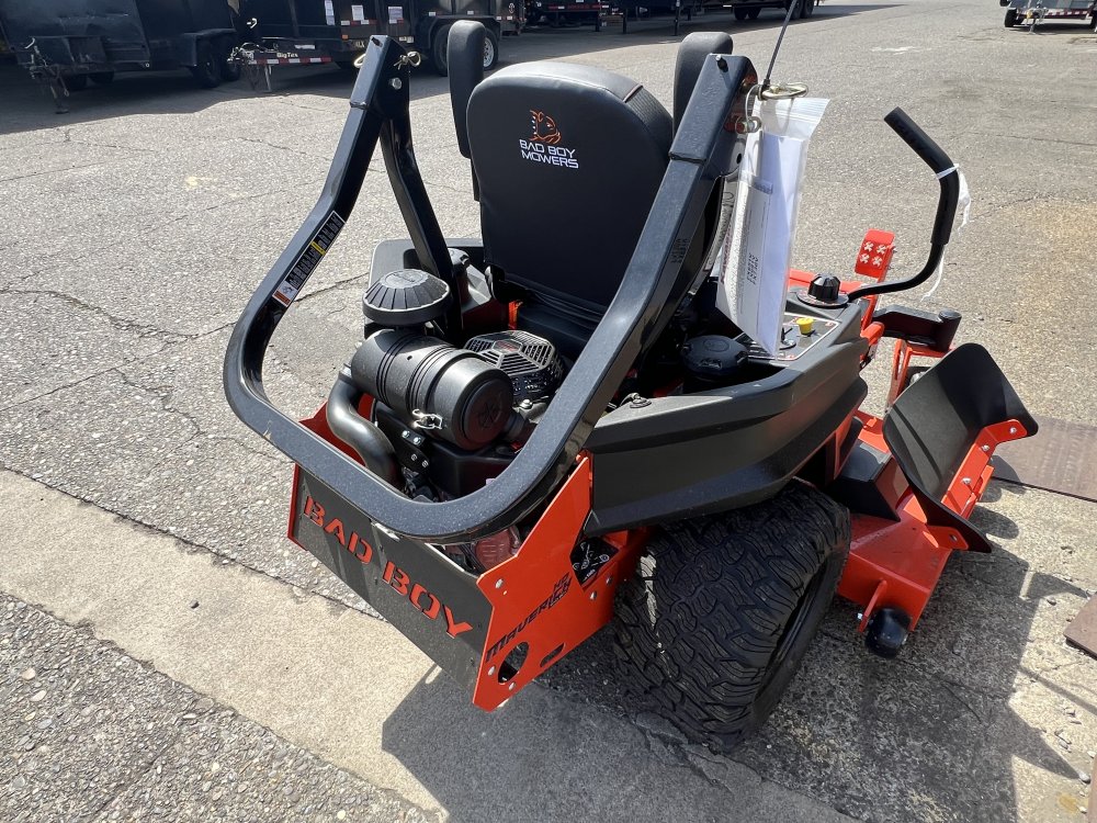 2025 Bad Boy MAVERICK HD 60" Kawasaki 726cc, 23.5 hp FX730 Lawn Mower
