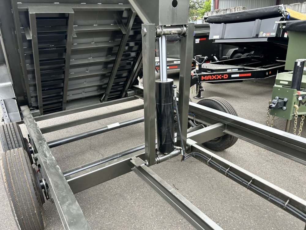 2026 MAXX-D DJX 7' x 16' Dump 17.5K with 3' Sides